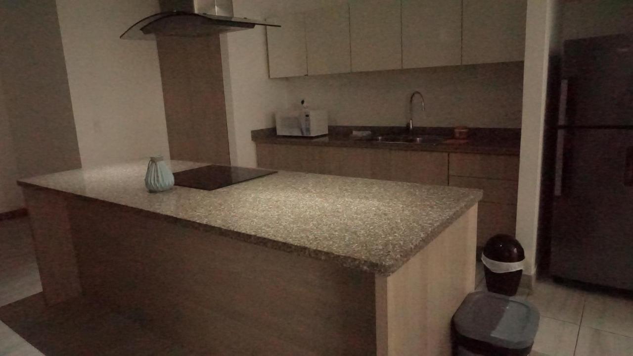 1410 Habitacion En Lujoso Departamento - Atelier 키토 외부 사진